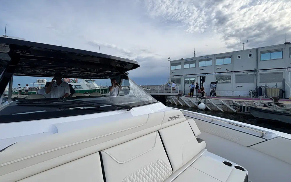 slider 14 Aquila 35 SPORT