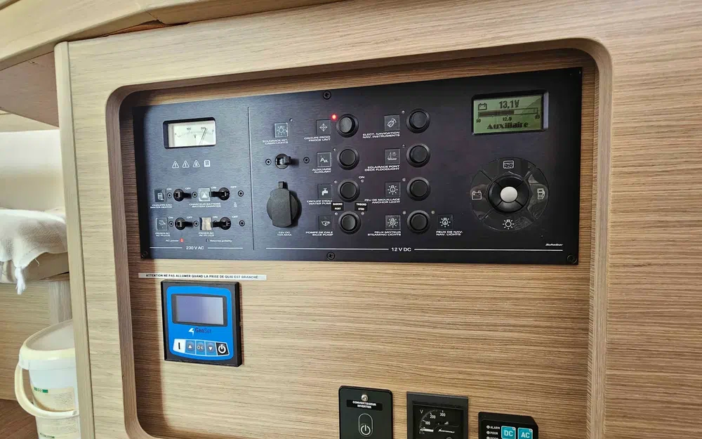 slider 5 Lagoon 42
