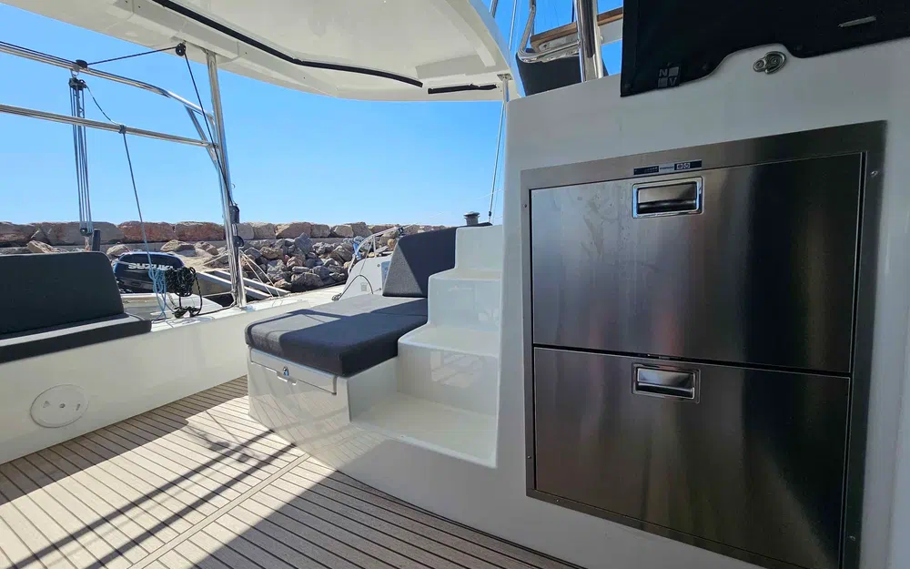 slider 26 Lagoon 42