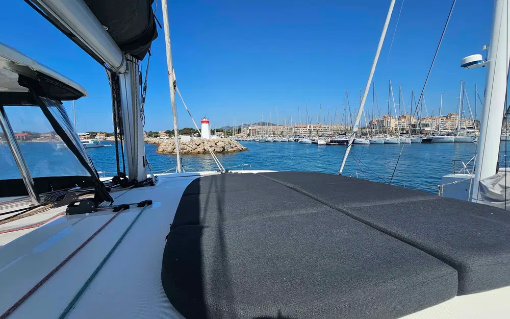 slider 27 Lagoon 42