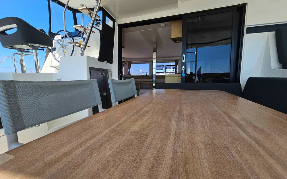 slider 29 Lagoon 42