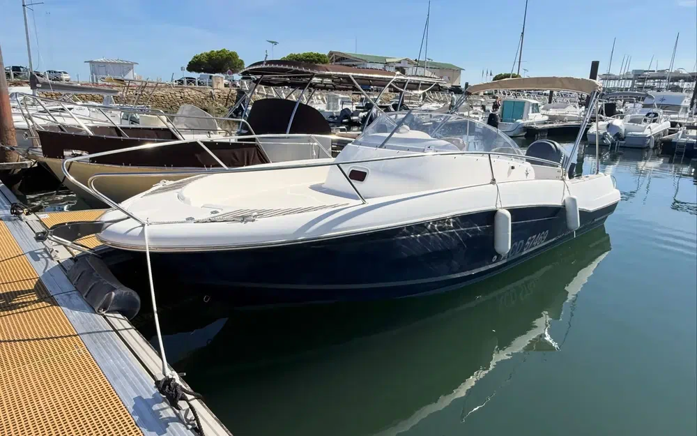 slider 0 Jeanneau Cap Camarat 755 WA
