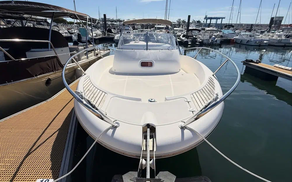 slider 3 Jeanneau Cap Camarat 755 WA