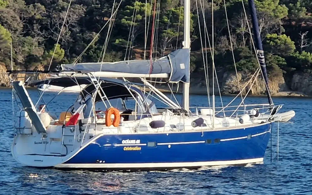 slider 3 Beneteau Oceanis 411 Celebration