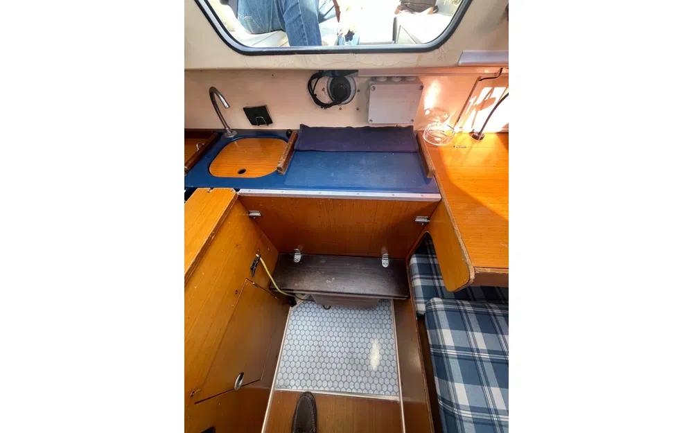 slider 12 Dufour 1800
