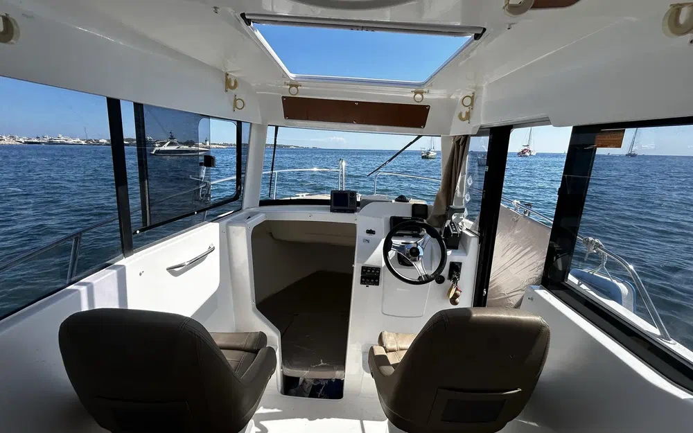 slider 11 Jeanneau Merry Fisher 695 Marlin