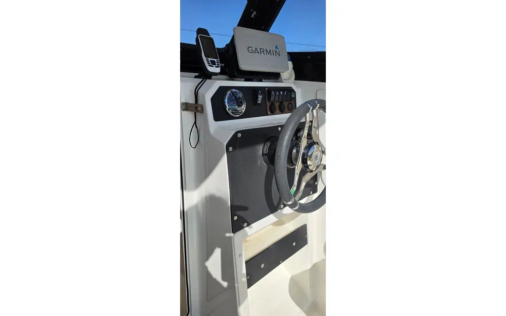 slider 10 Fibramar 600 BASSHUNTER
