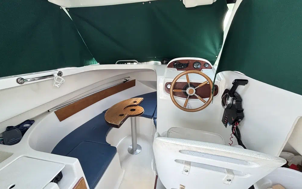 slider 2 Jeanneau Merry Fisher 625