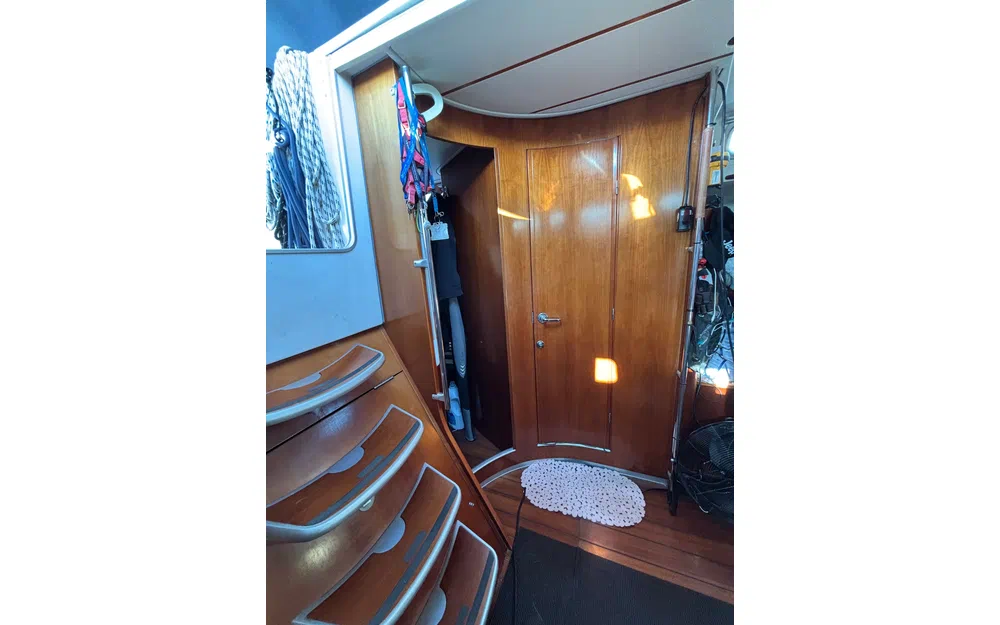 slider 22 Beneteau First 47.7