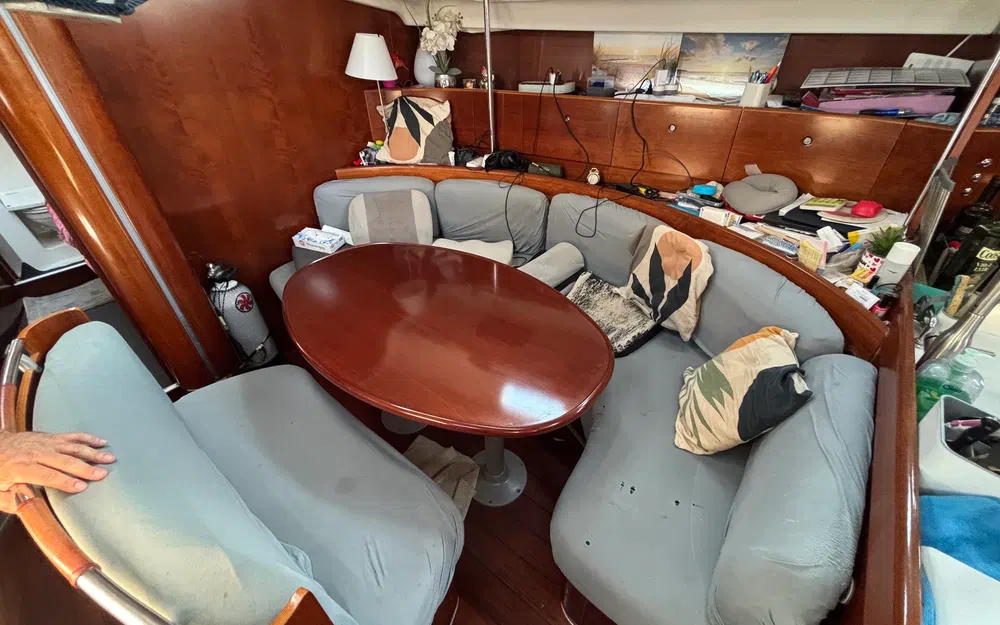 slider 27 Beneteau First 47.7