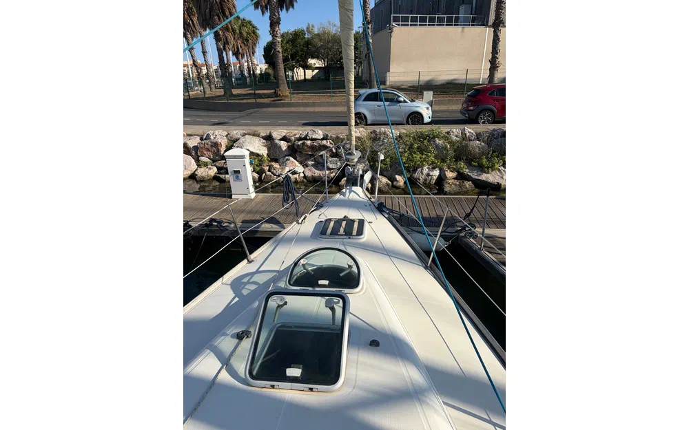 slider 46 Beneteau First 47.7