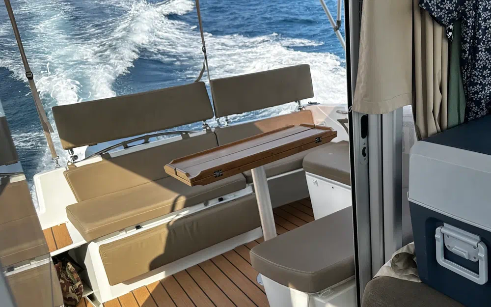 slider 4 Jeanneau Merry Fisher 755