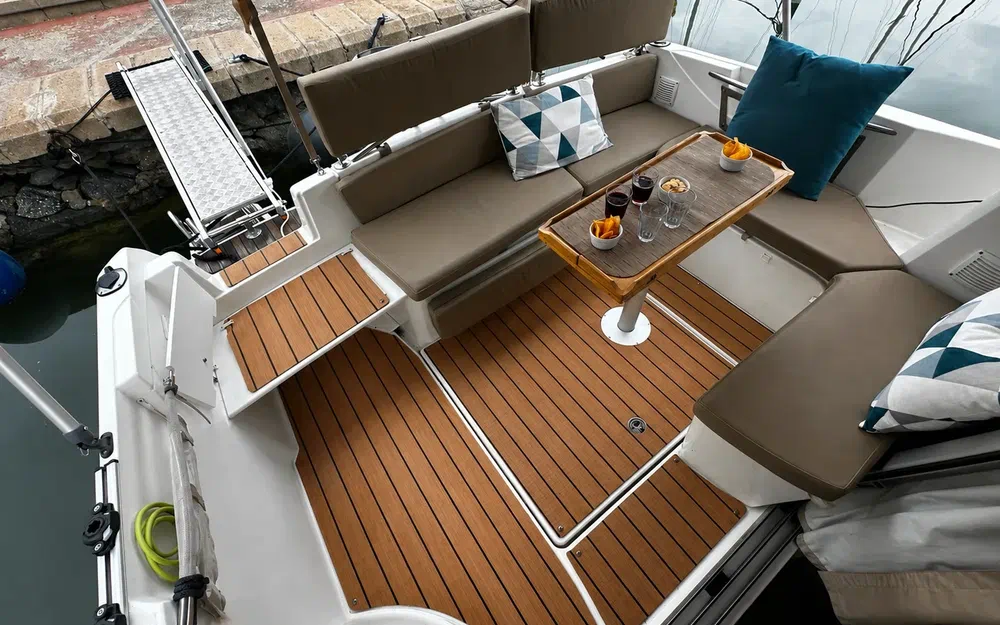 slider 5 Jeanneau Merry Fisher 755
