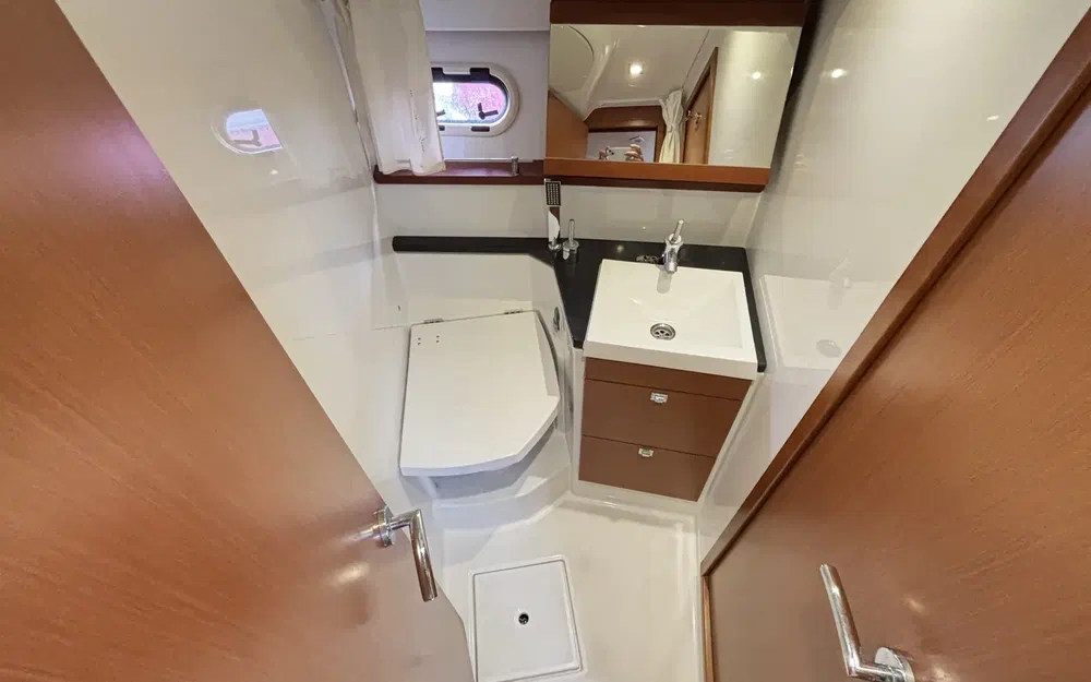 slider 17 Prestige Yachts 400