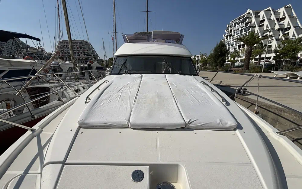 slider 20 Prestige Yachts 400
