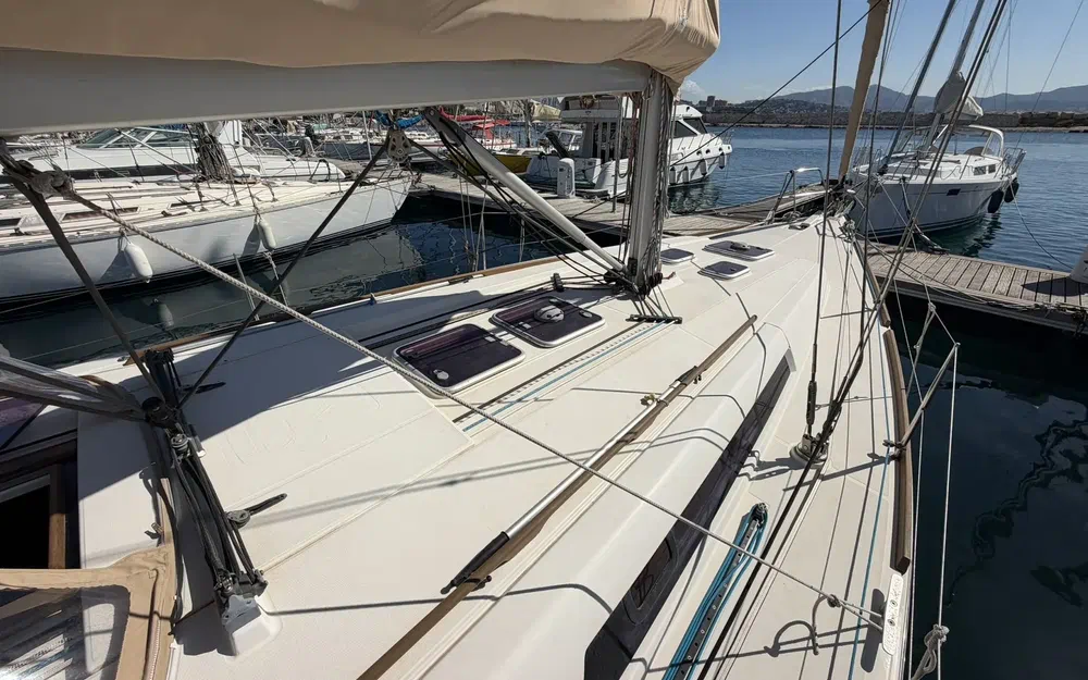 slider 17 Dufour 405 Grand Large
