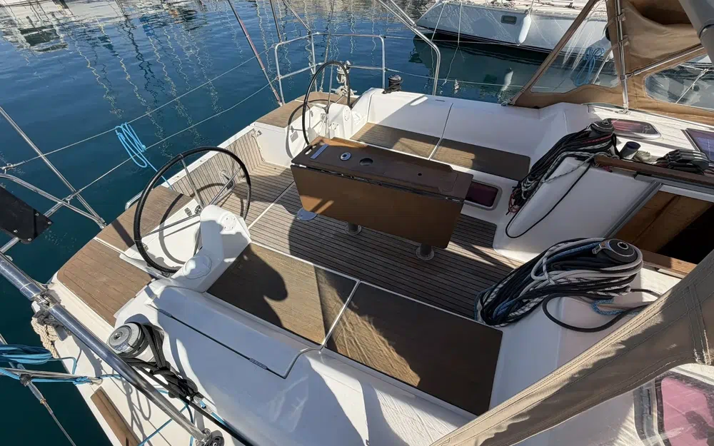 slider 8 Dufour 405 Grand Large