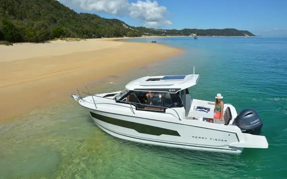 slider 2 Jeanneau Merry Fisher 695