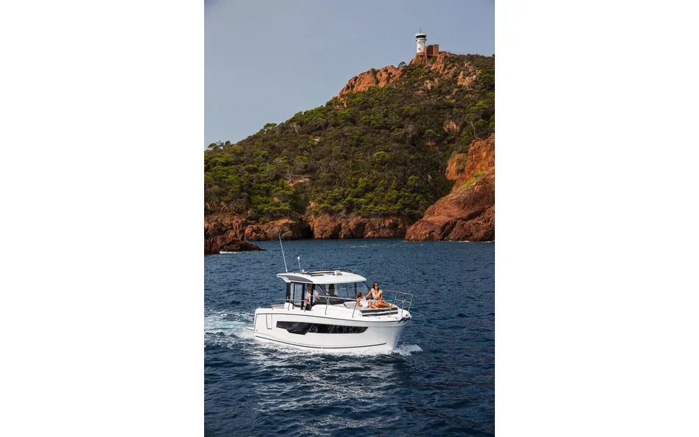 slider 1 Jeanneau Merry Fisher 895 Serie 2