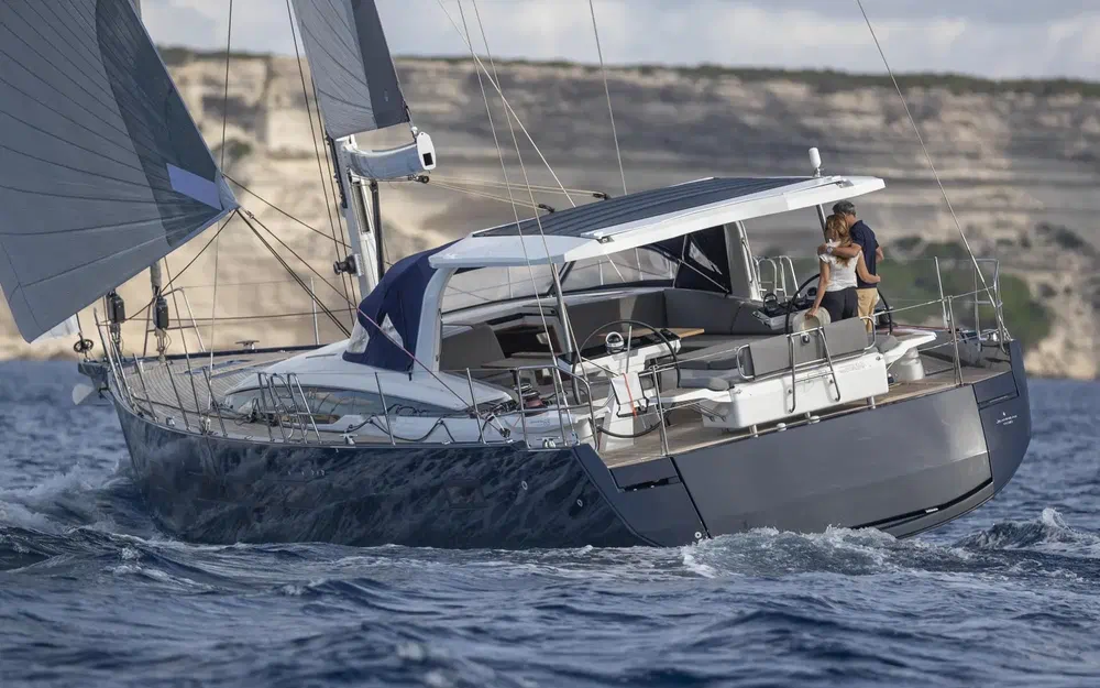 slider 1 Jeanneau 65