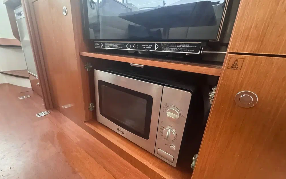 slider 11 Beneteau Antares 30 Fly
