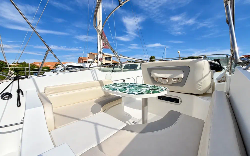 slider 5 Beneteau Flyer 8 Grand Prix