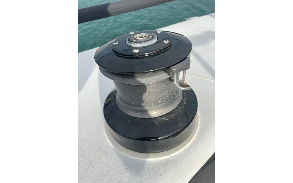 slider 11 Goetz Marine Usa TP 52 URBANIA