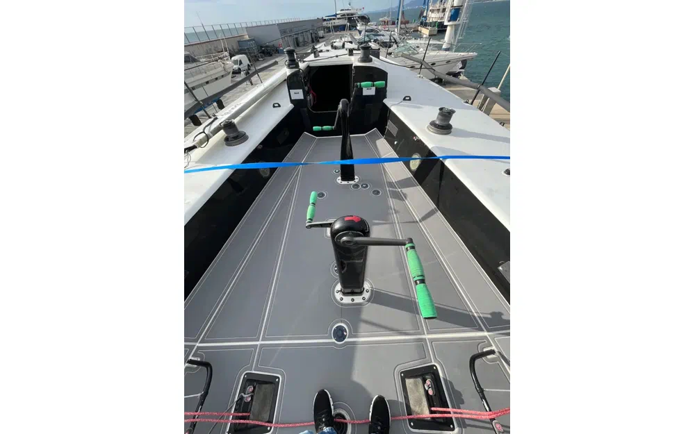 slider 14 Goetz Marine Usa TP 52 URBANIA