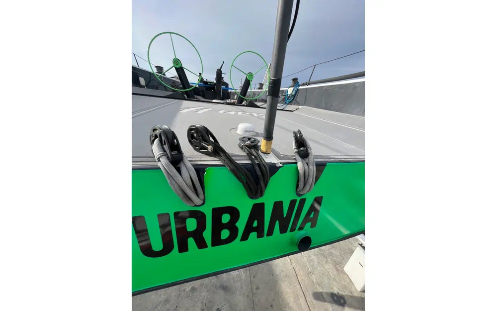 slider 7 Goetz Marine Usa TP 52 URBANIA