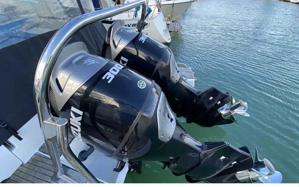 slider 2 Beneteau Gran Turismo 32