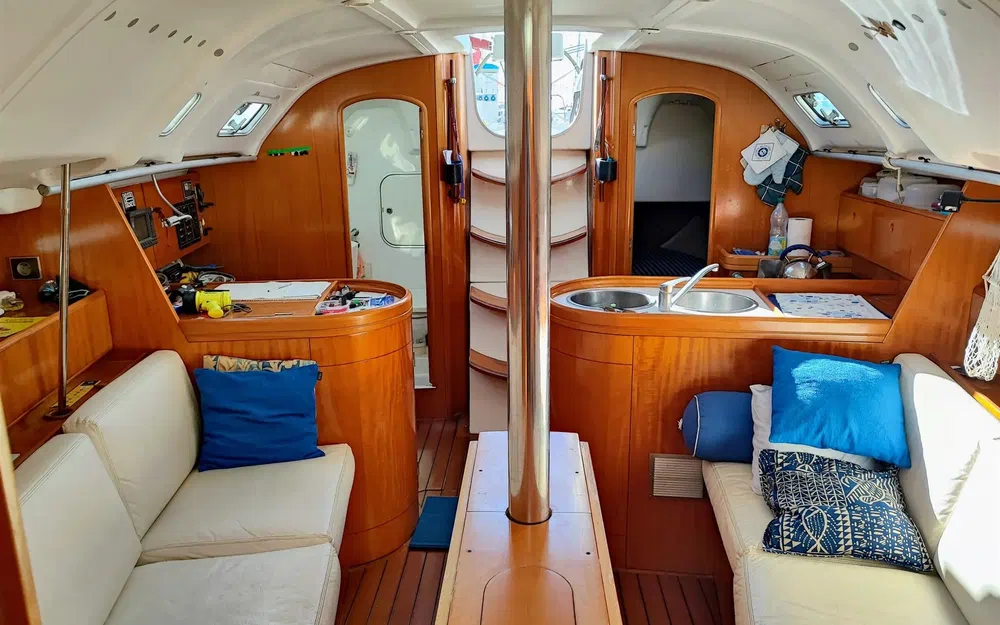 slider 4 Beneteau First 36 S7