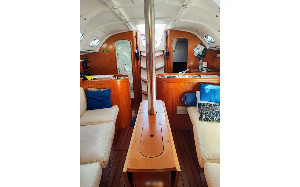 slider 5 Beneteau First 36 S7