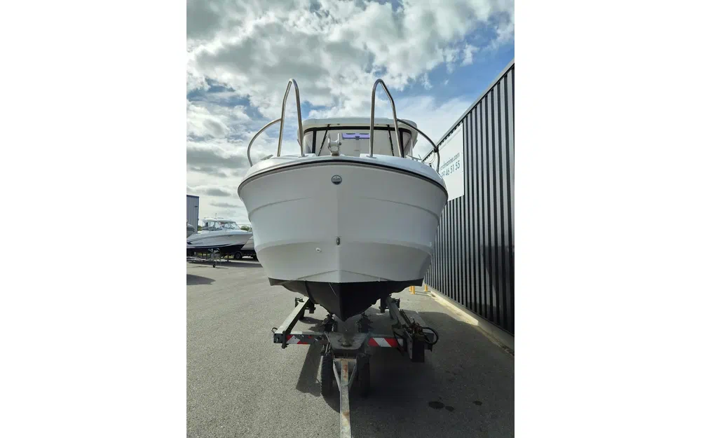 slider 14 Beneteau Barracuda 6