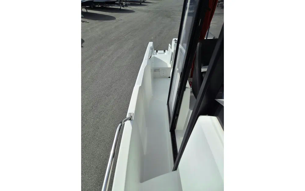 slider 17 Beneteau Barracuda 6