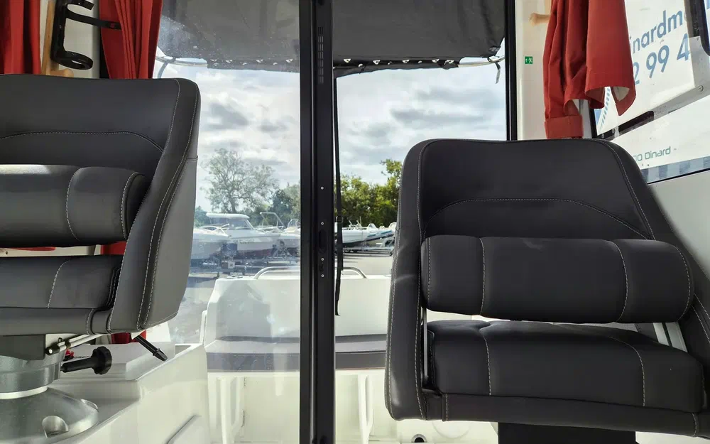 slider 19 Beneteau Barracuda 6