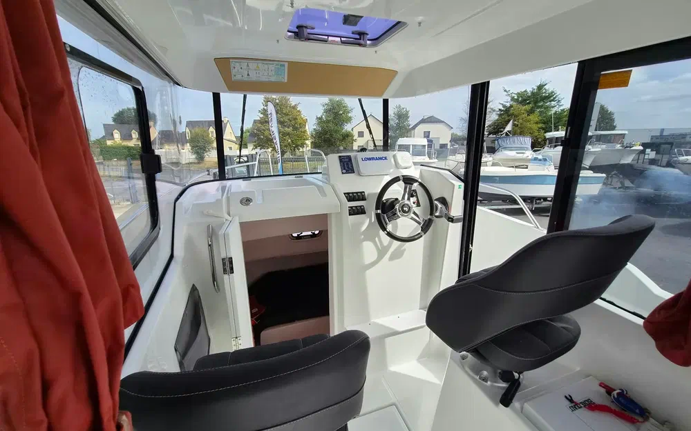slider 20 Beneteau Barracuda 6