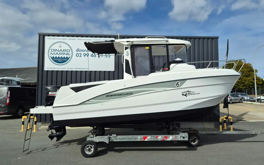 slider 3 Beneteau Barracuda 6