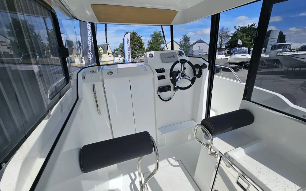 slider 24 Beneteau Barracuda 6