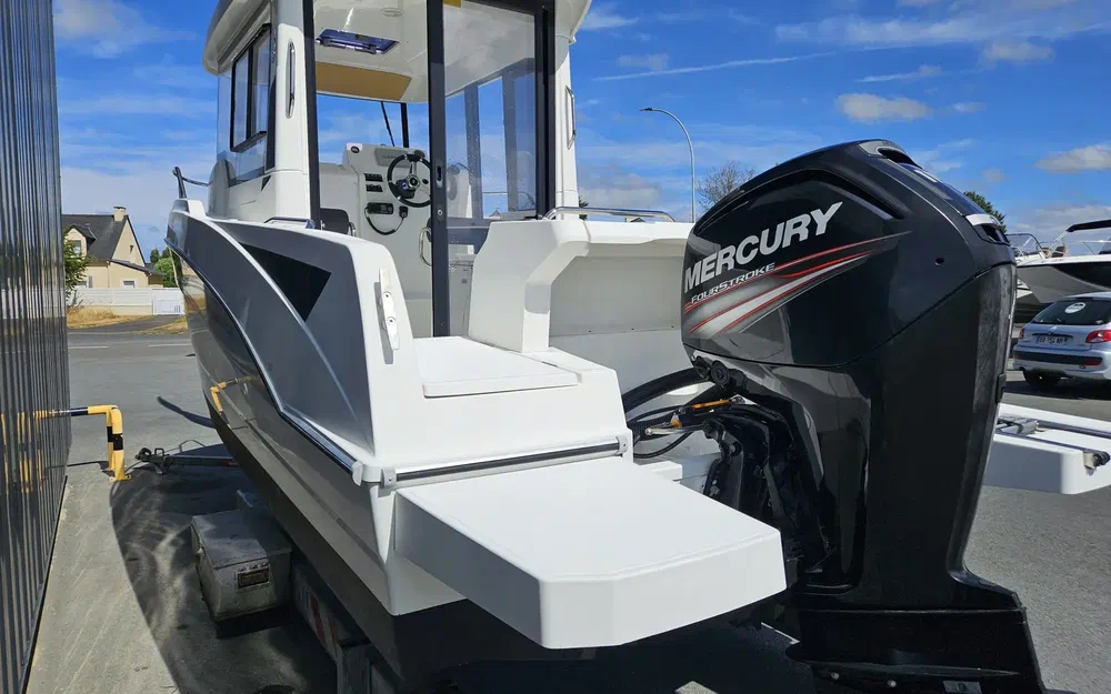 slider 5 Beneteau Barracuda 6
