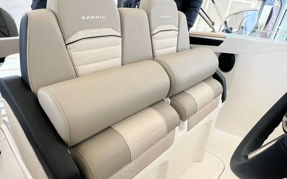 slider 16 Karnic SL642