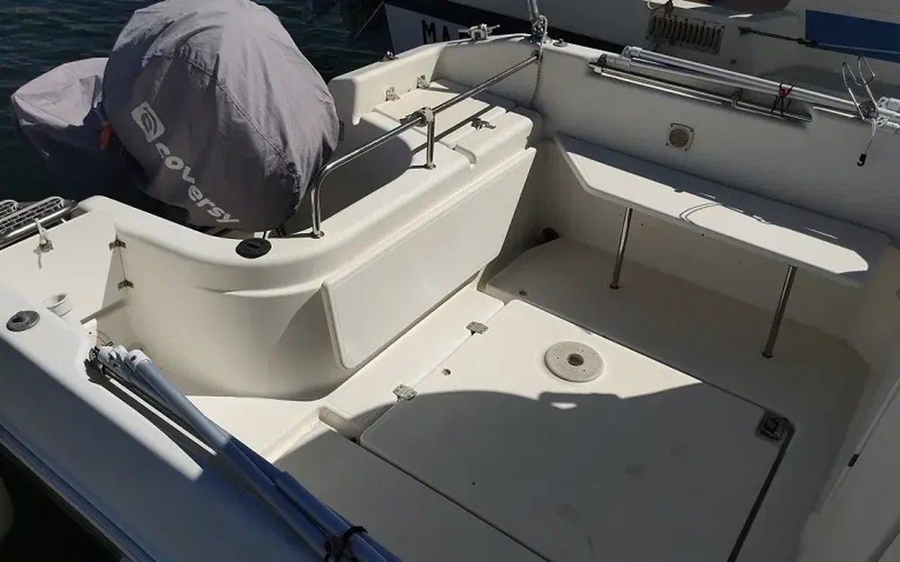 slider 14 Quicksilver 650 Camping