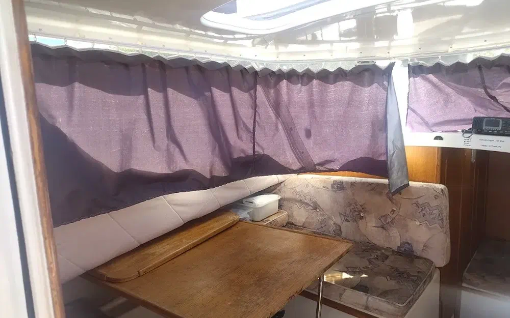 slider 17 Quicksilver 650 Camping