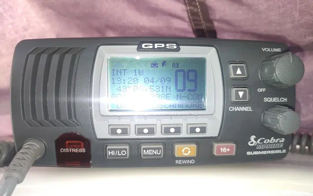 slider 32 Quicksilver 650 Camping
