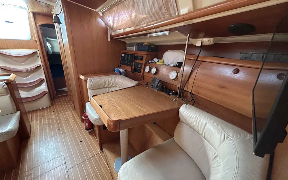 slider 7 Jeanneau Sun Odyssey 40