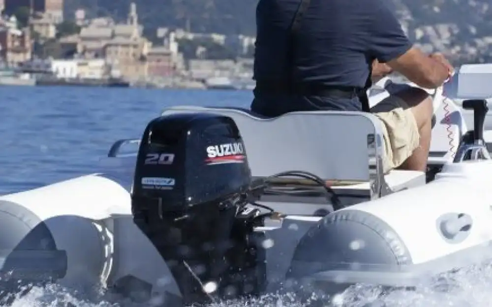 slider 0 Suzuki 20