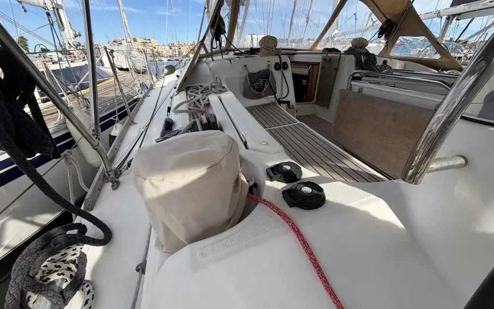 slider 17 Jeanneau Sun Odyssey 469