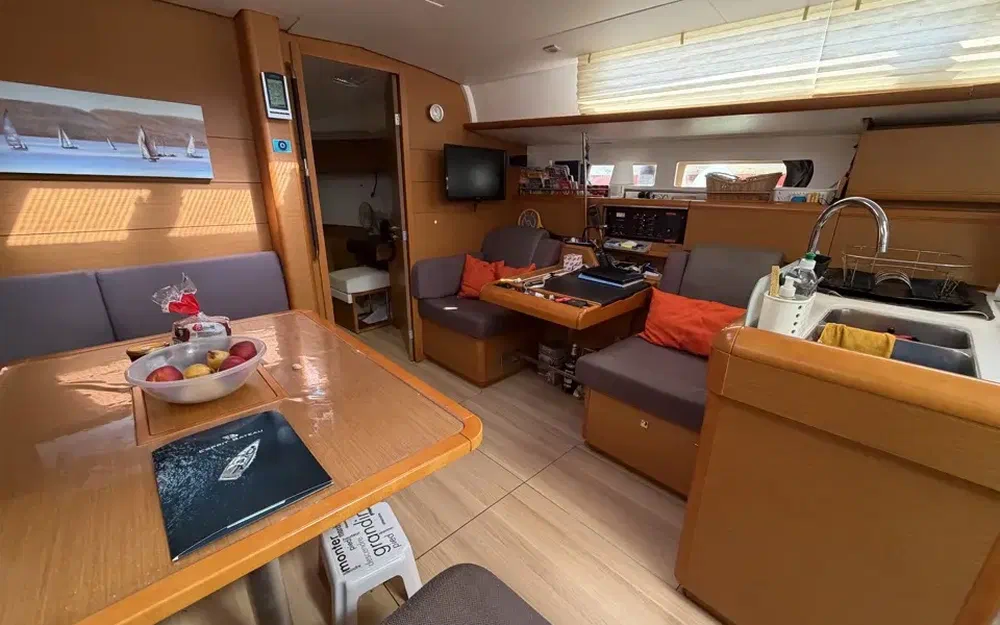 slider 27 Jeanneau Sun Odyssey 469