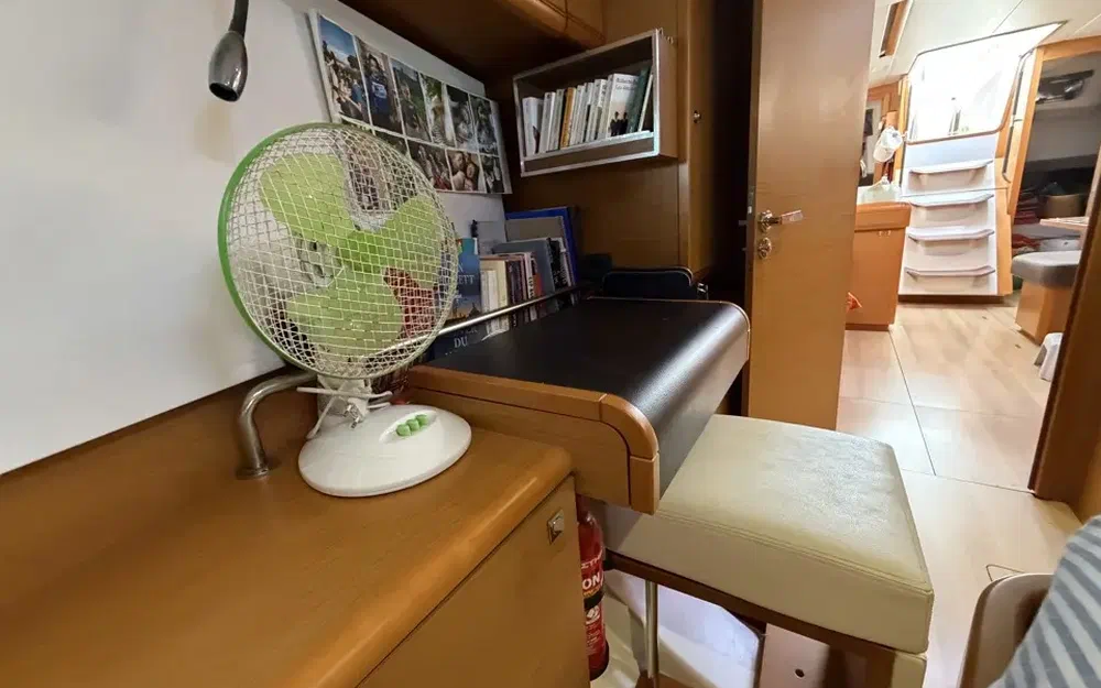 slider 36 Jeanneau Sun Odyssey 469