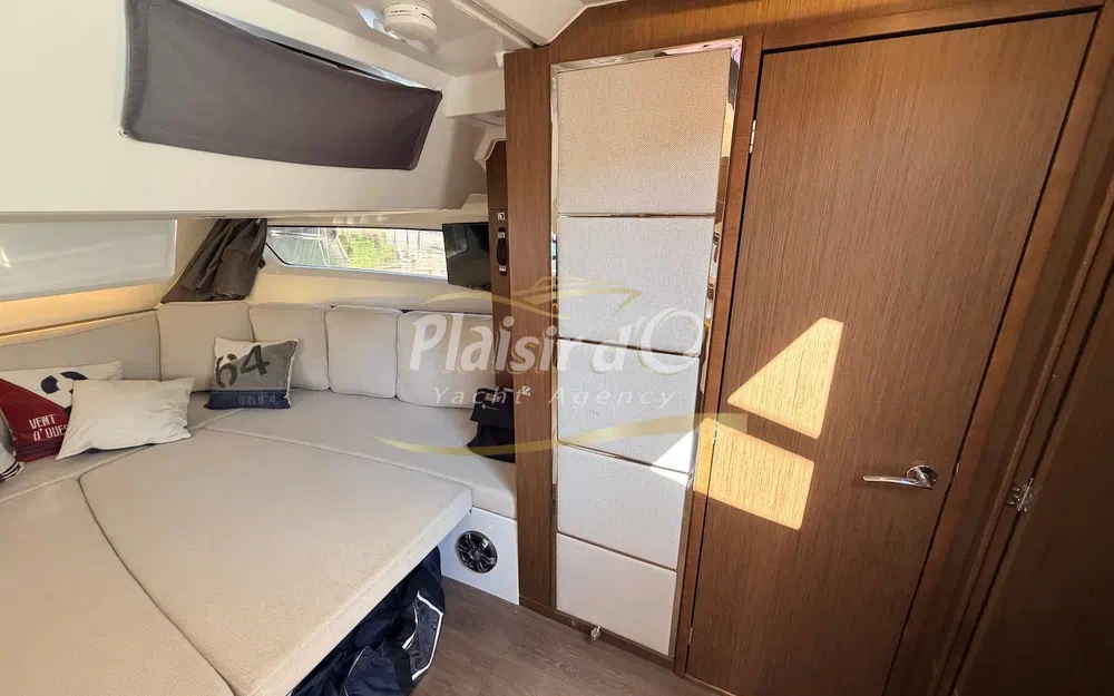 slider 33 Jeanneau Cap Camarat 12.5 WA