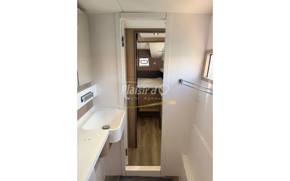 slider 24 Aventura Catamarans Aventura 10 Power
